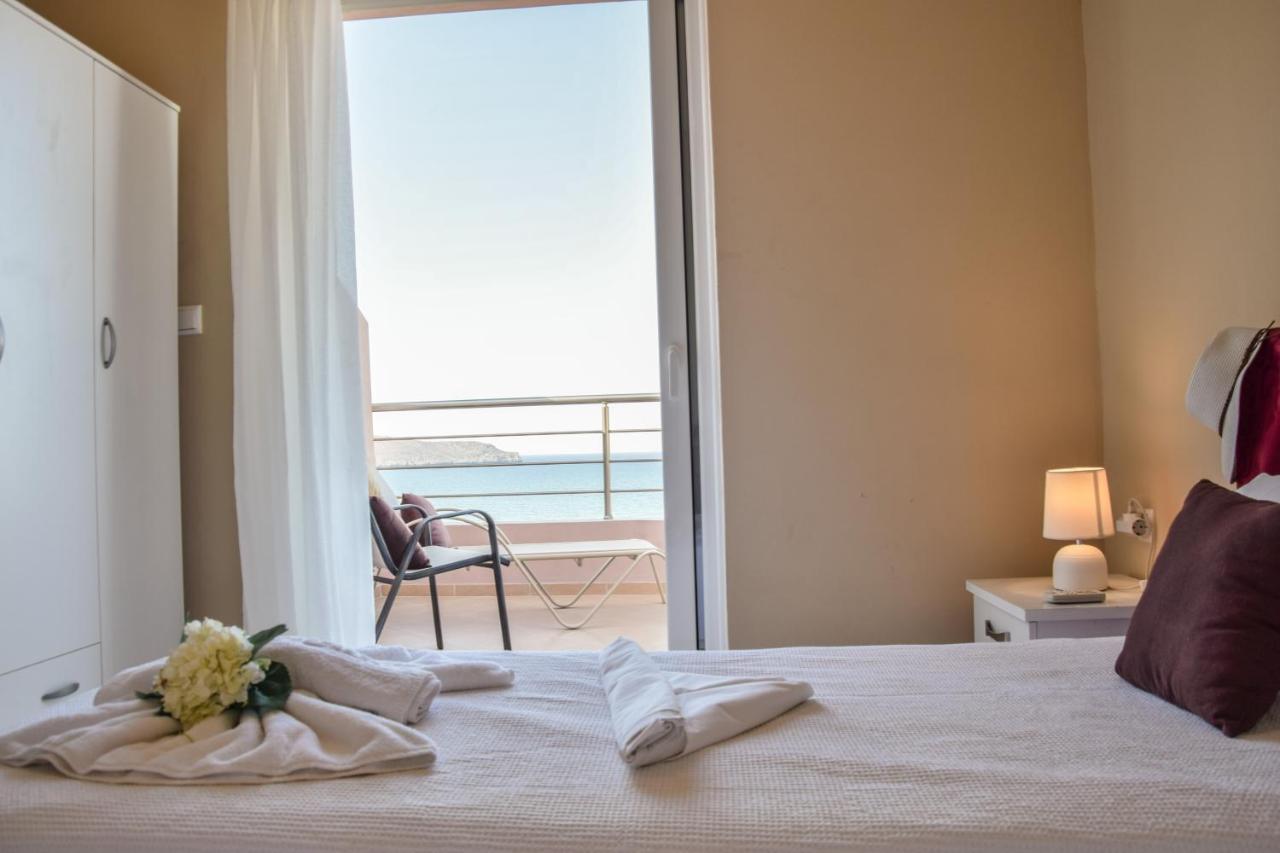 Rubini Homes Ajía Marína Kültér fotó